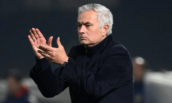 星空-嘲讽穆帅言而无信！昔日旧将翻脸，嘴巴大于实力，难怪无豪门邀请|何塞·穆里尼奥|林肯|加布里埃尔·热苏斯|费内巴切|穆里尼奥_新浪体育_新浪新闻