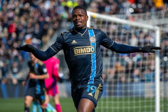 1645956402398097685.jpg 77.jpg